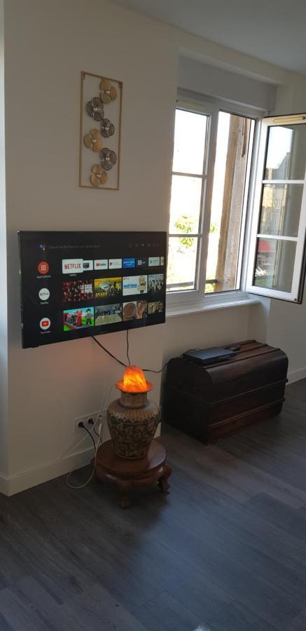 Les Appartements Du Marche Dinan Eksteriør bilde